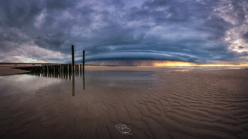 Spectaculaire storm aan de kust