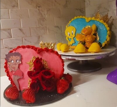 Character Upright Heart Cake!