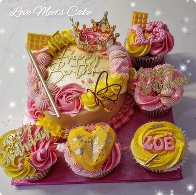 Small 5" cake & 5 cupcakes Bento box!