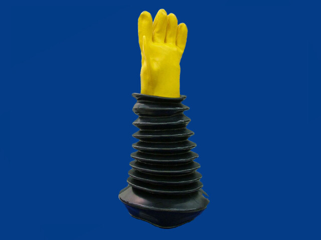 Black Accordion Sleeve