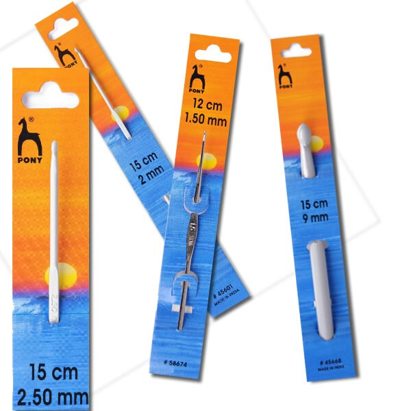 Crochet Hooks 15cm Plastic 