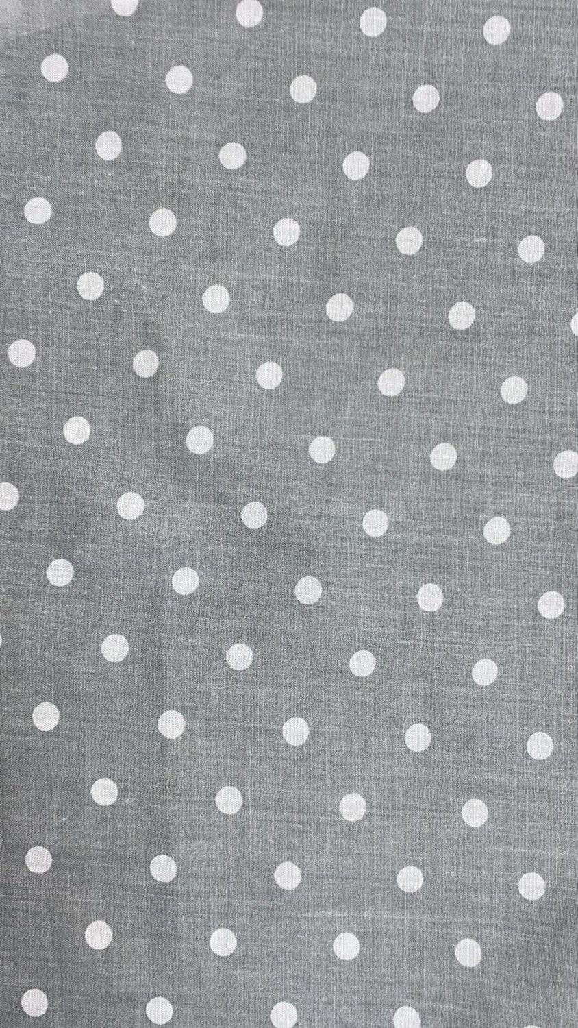 Pea Spots on Grey