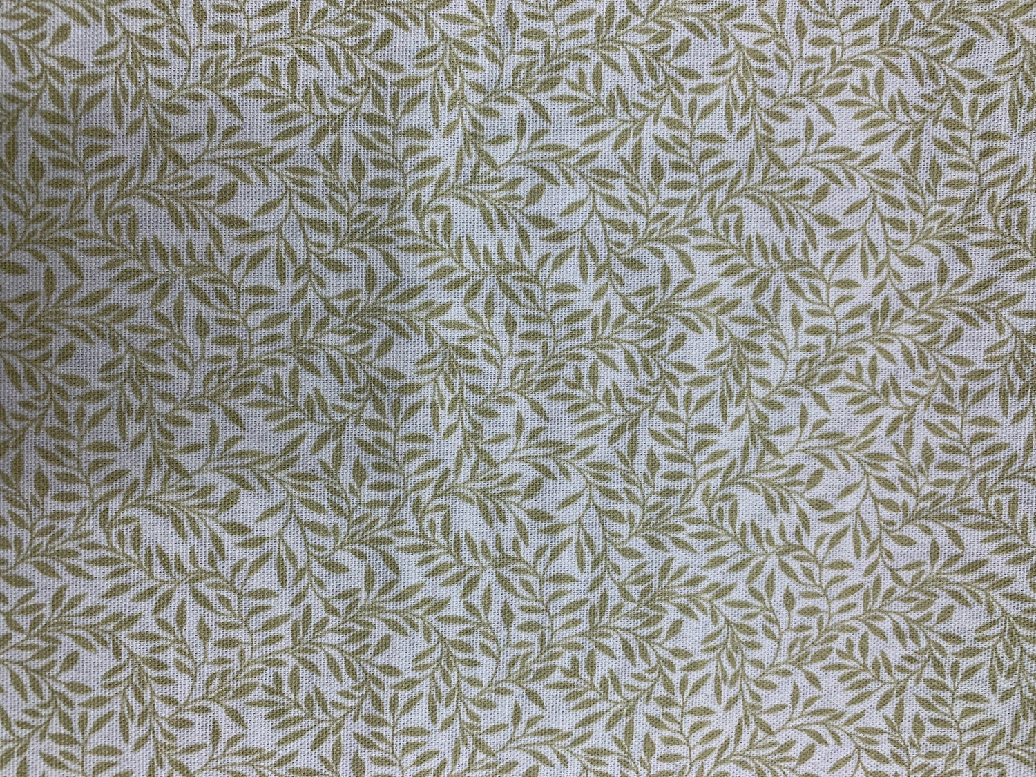 Leaf Trail Soft Gold