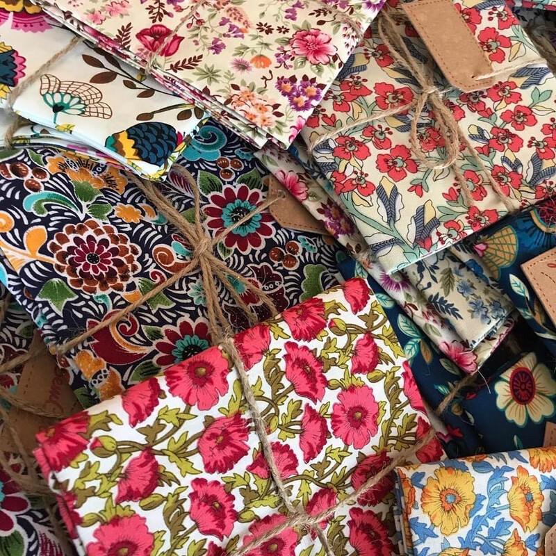 Fat quarter bundle 6PC 100% Cotton Floral