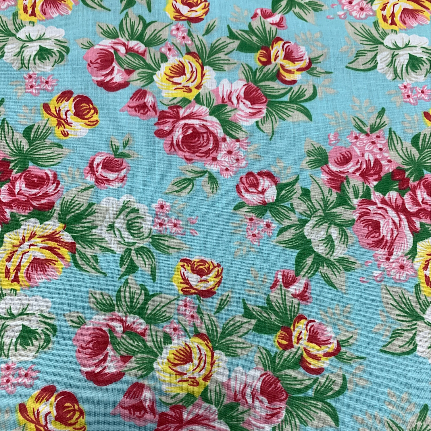 Vintage Roses Turquoise