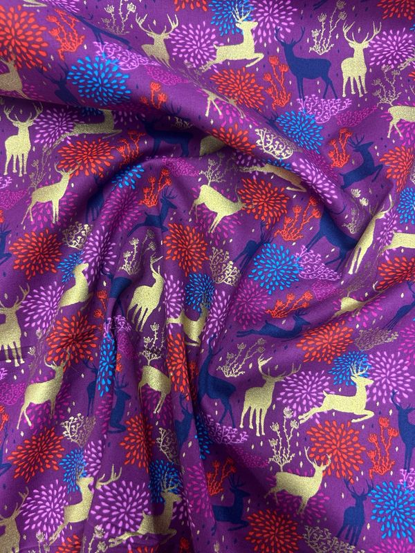 Metallic Reindeers Magenta