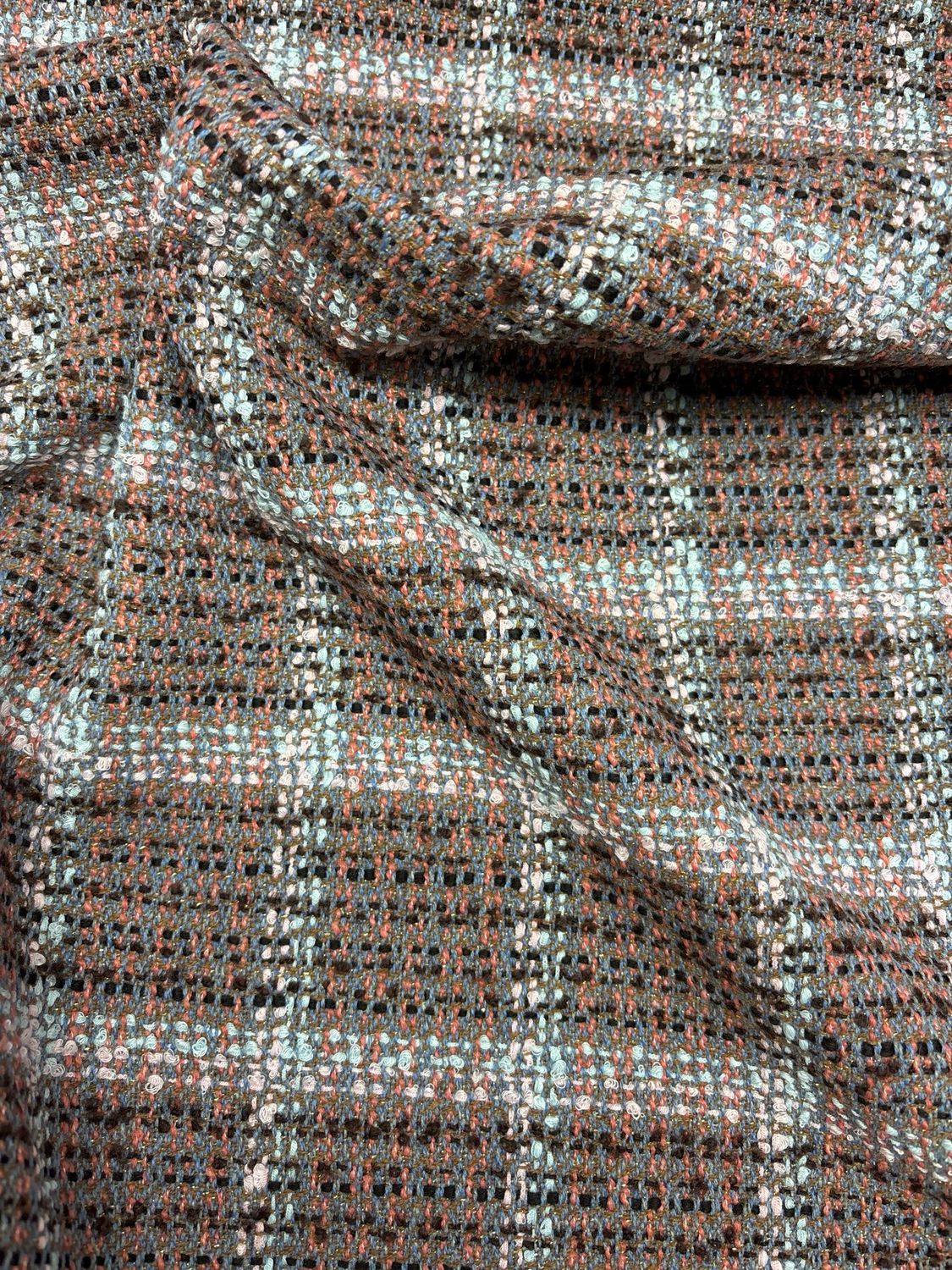 Wool Mix Boucle Grid Pink