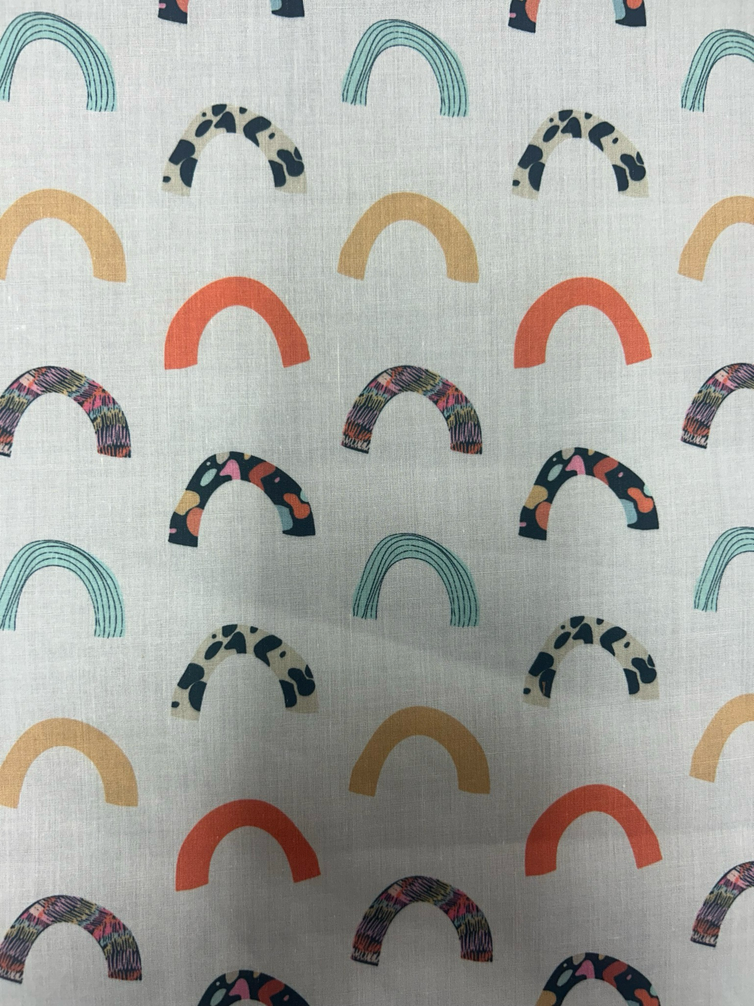 Digital Rainbow White