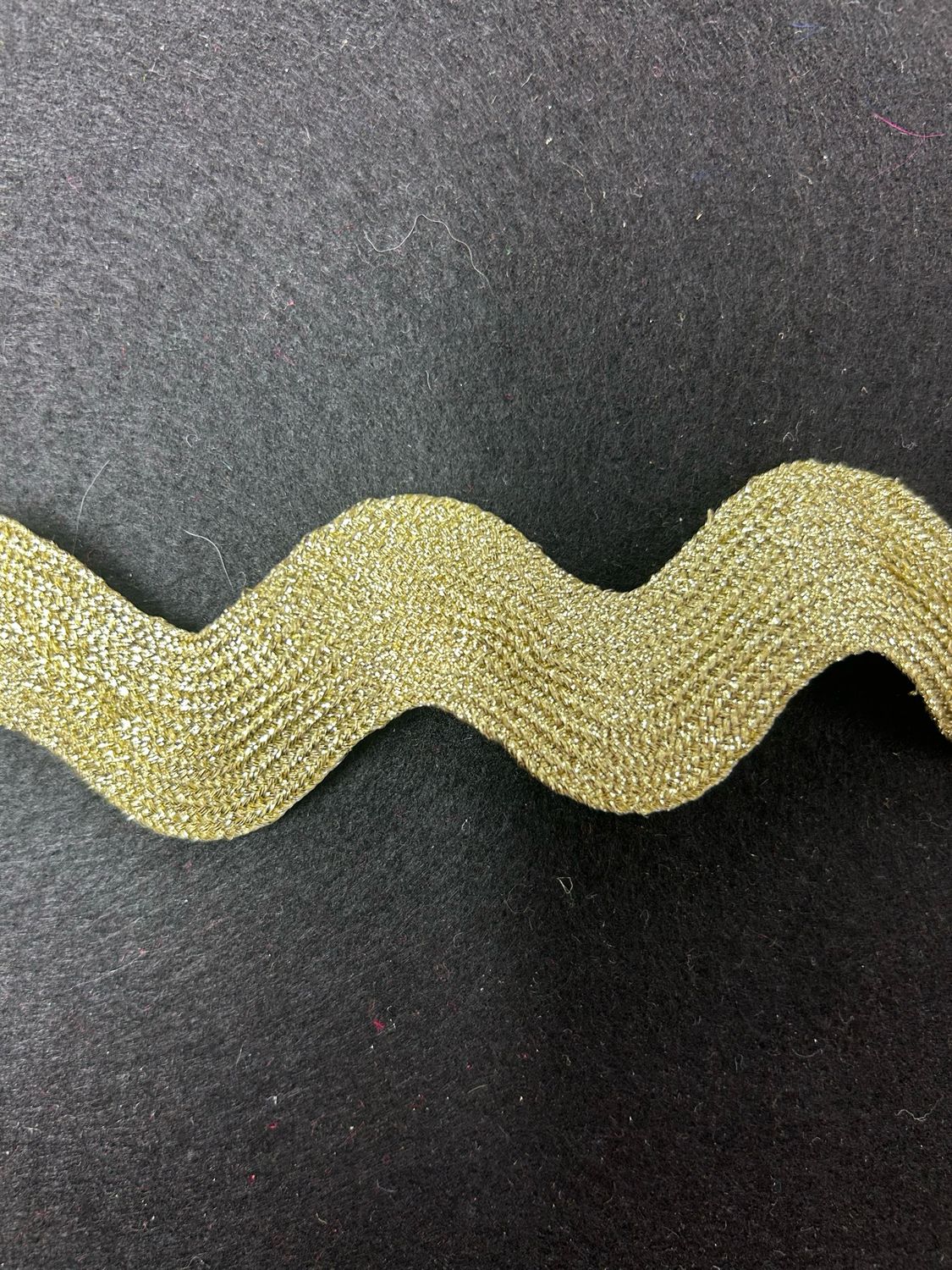 Gold Metallic Jumbo Ric Rac