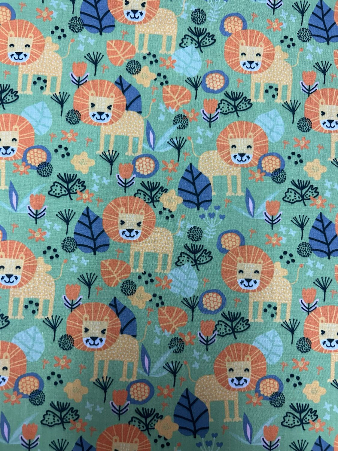 Summer Lions Green
