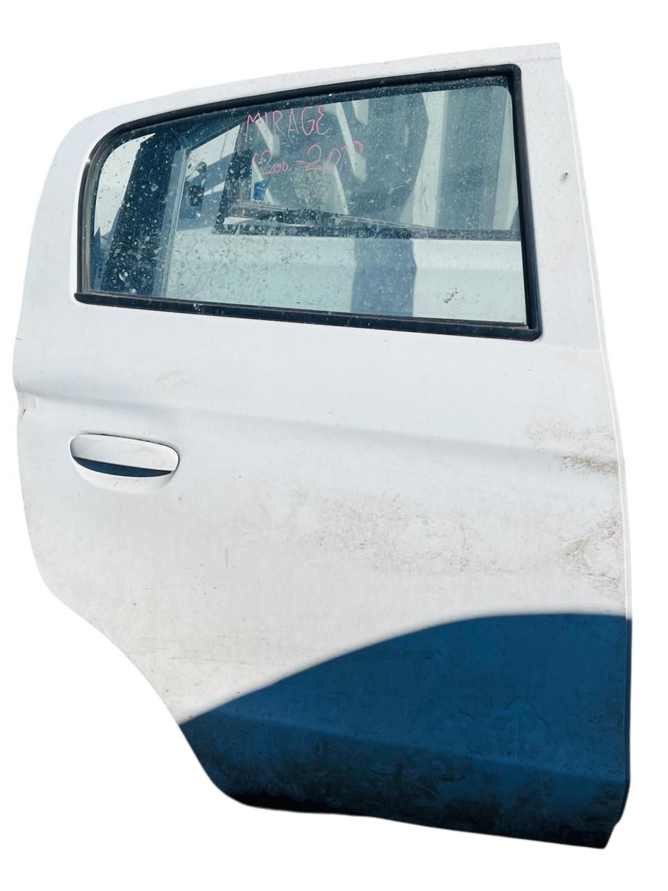 Puerta Trasera Derecha Mitsubishi Mirage 2019