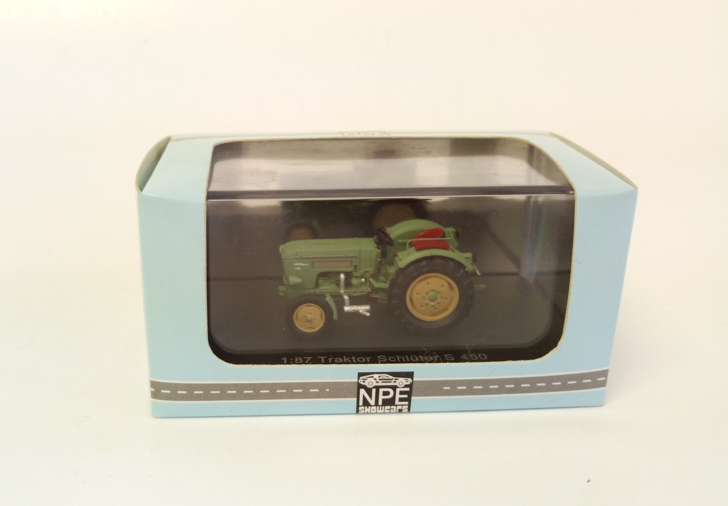 1:87 NPE Traktor Schluter S 450 (Green)
