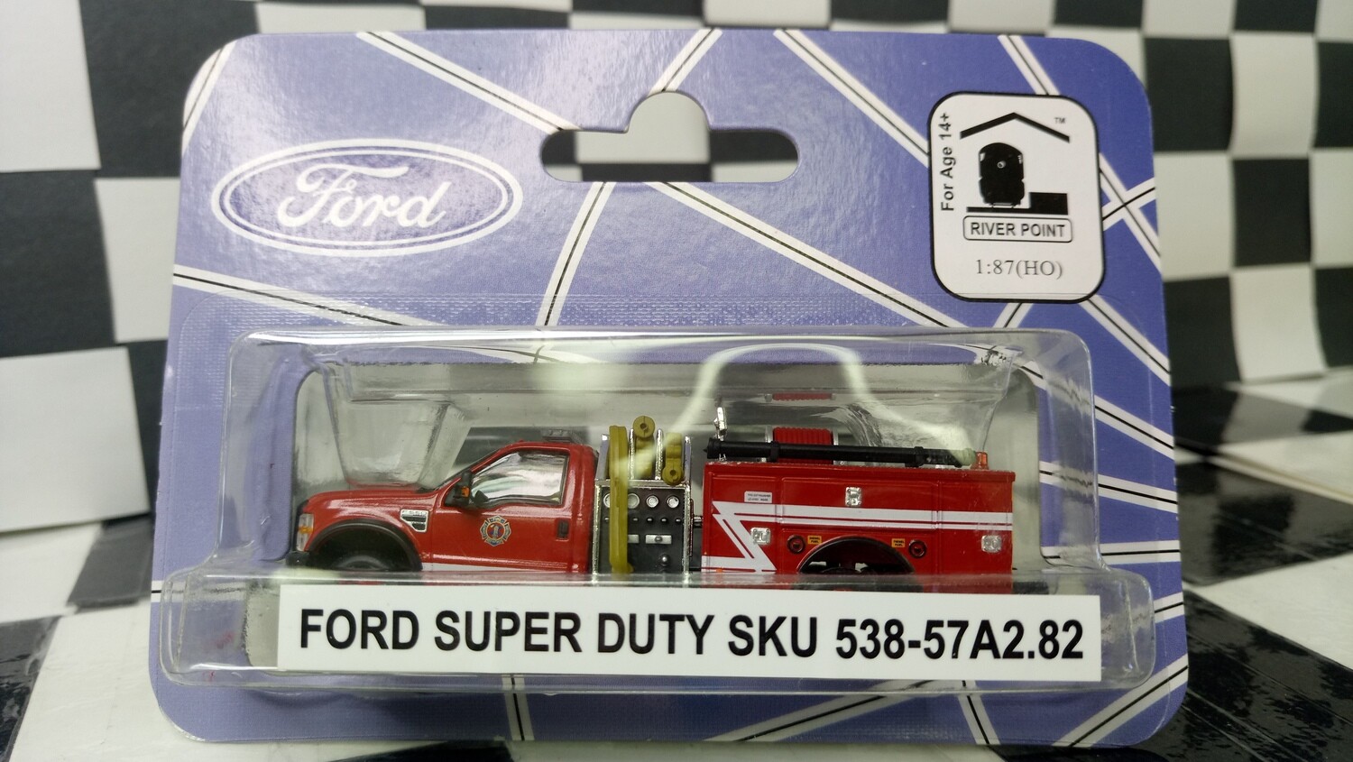 1:87 RPS Ford F-550 Regular Cab DRW Mini-Pumper Fire Truck (Red White-Z-Strip)