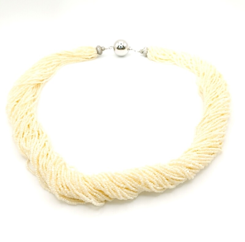 Collar &quot;Akoya&quot;