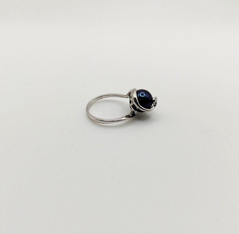 Anillo &quot;Black Moon&quot;