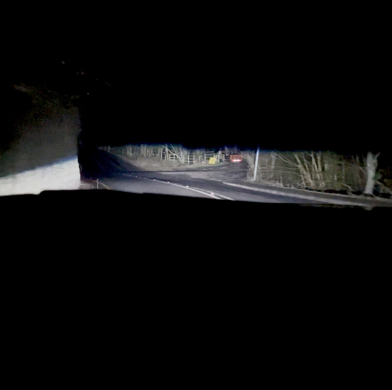 Bi-led Projectors With Shroud And Bracket