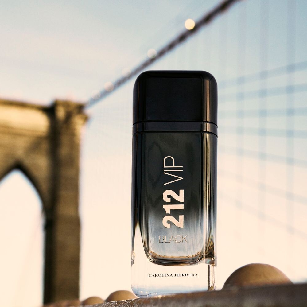 CAROLINA HERRERA 212 VIP BLACK EDP 100ML