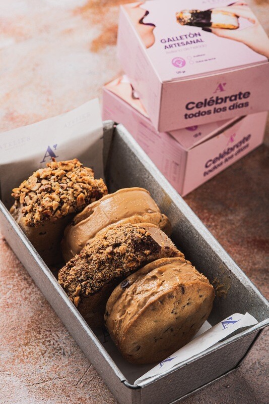 Galletón Artesanal con Helado Dulce de Leche  (1 unidad)