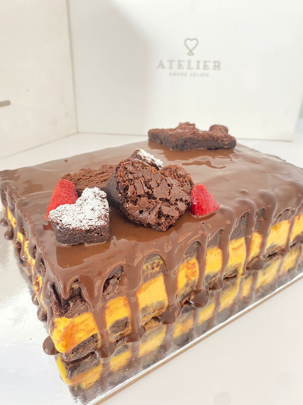 Torta Atelier 🍰💜 Relleno helado