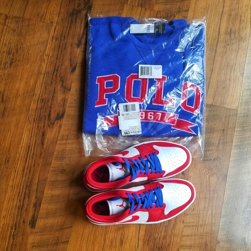 Script Polo Sweatshirt