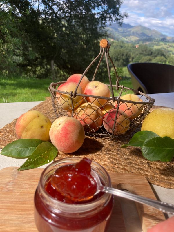 Mermelada de melocotones de nuestra finca