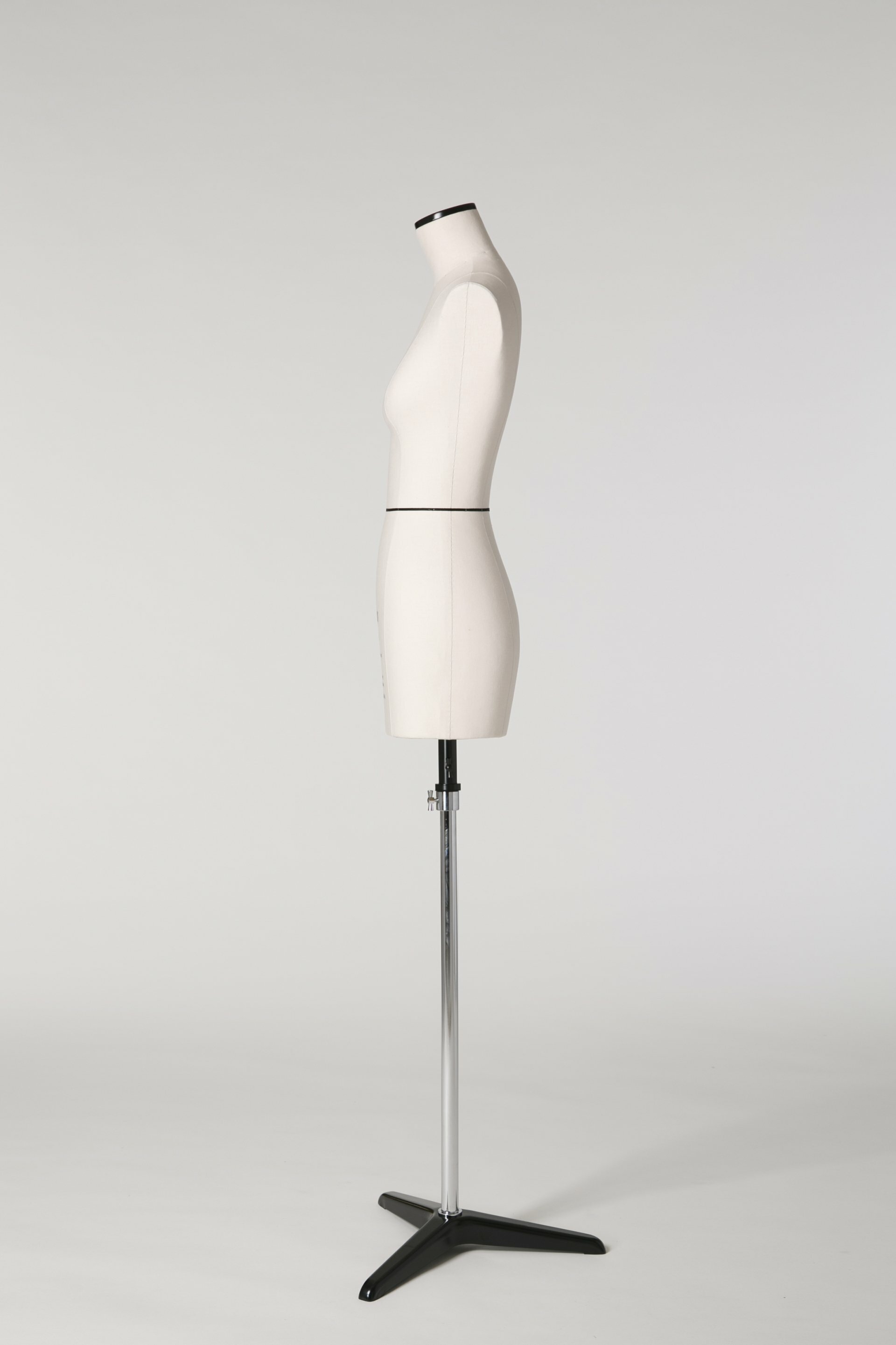 SPUR Female with Basic Stand / SPUCPST