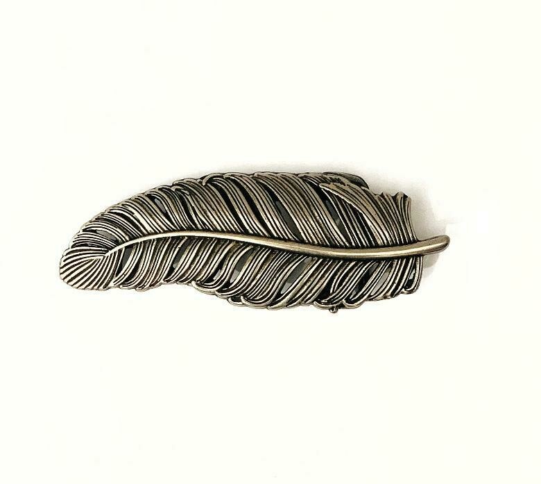 Hebilla Pluma plata