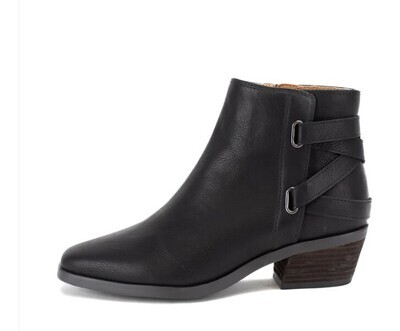 YB54979Blk