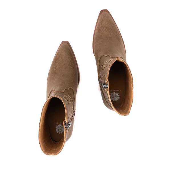 YB62256Taupe