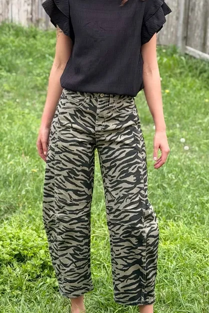 P1120ZEBRA