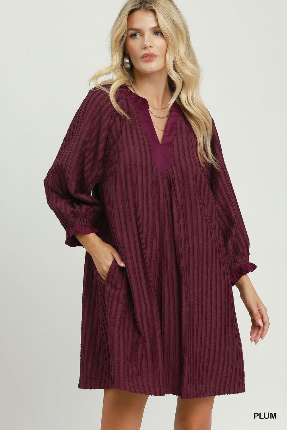 D1329Plum