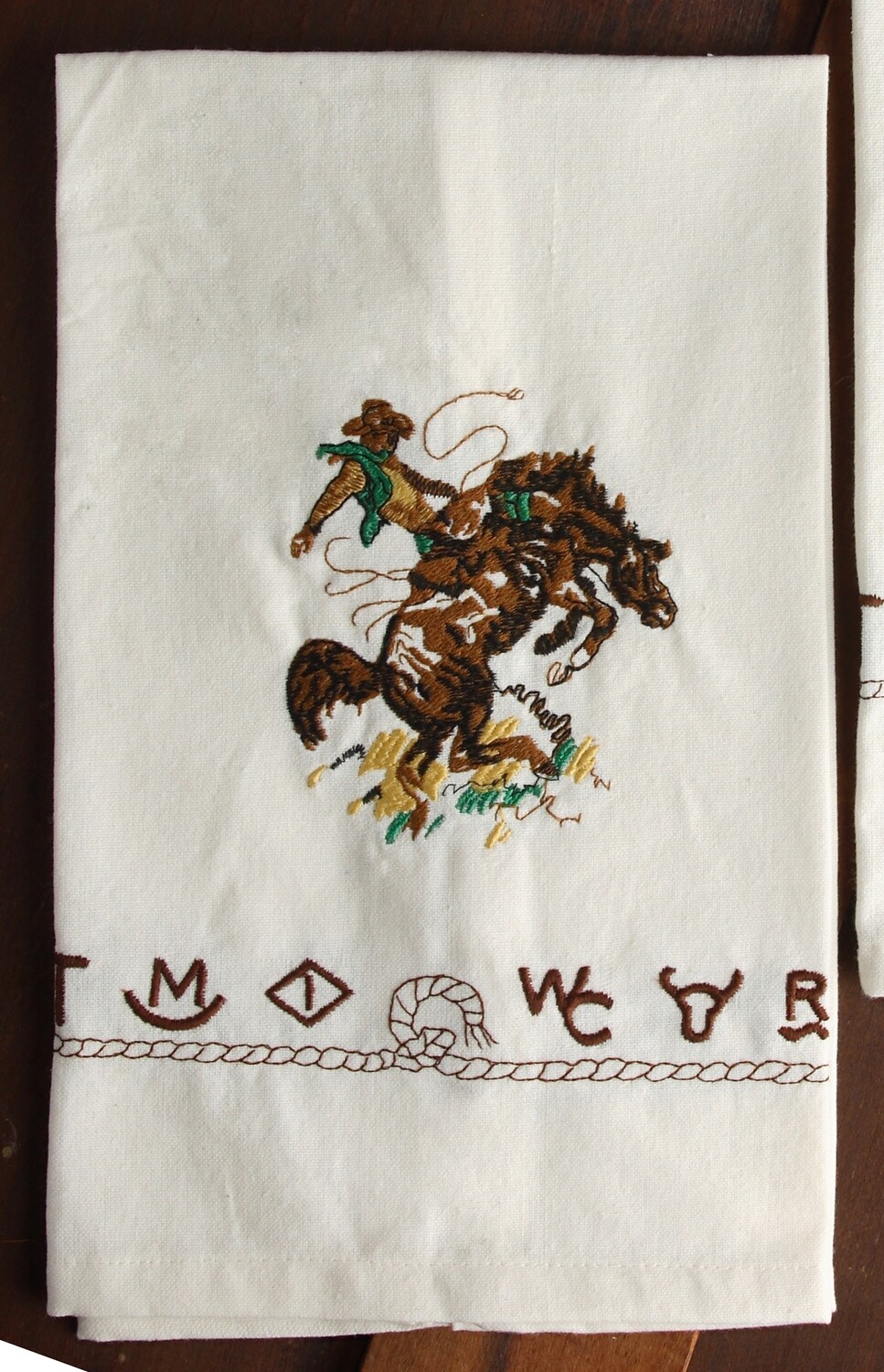 Kitchen towels, 4 pieces, bronco