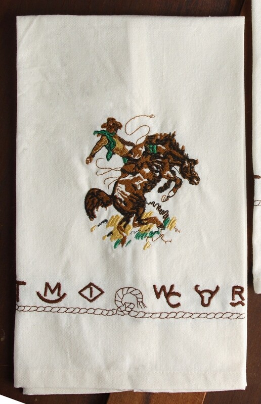 Kitchen towels, 4 pieces, bronco