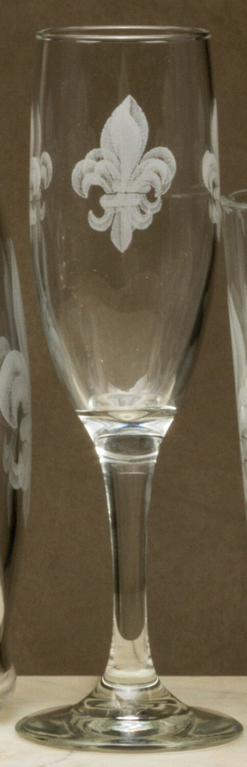Fleur de lis champagne