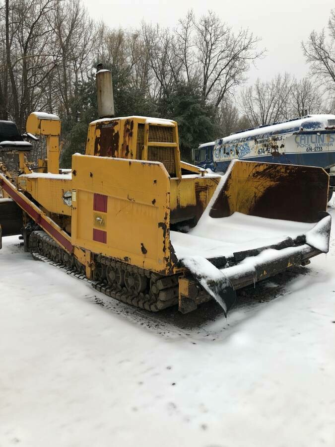 Blau Knox PF400A Track Paver