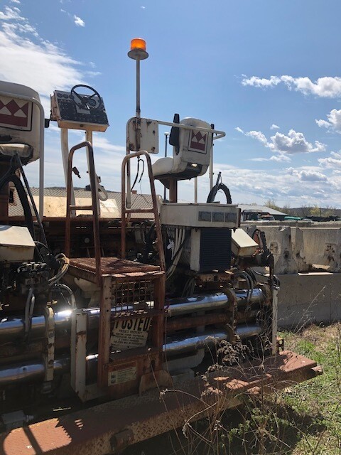 Cedar Rapids CR361 Paver