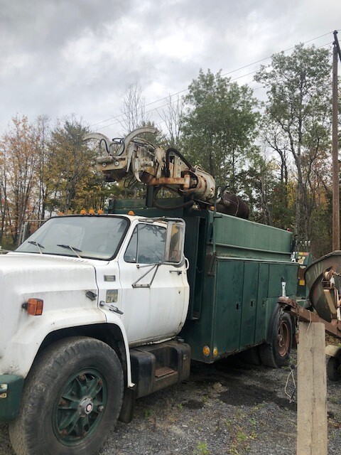 Pitman Polecat PC-1200 Truck