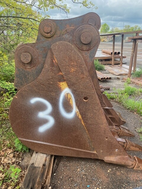 John Deere 30" Excavator Bucket