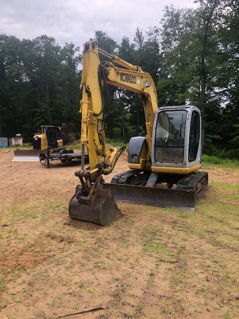 Kobelco SK70SR Excavator