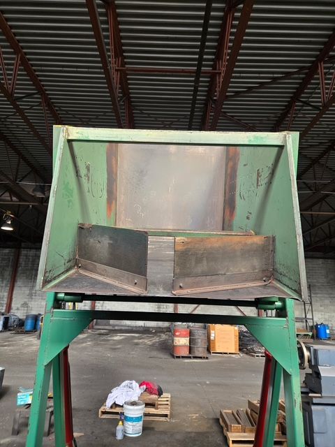 Wilde MFG Inc Hopper