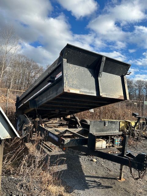 Sure Trac 14' Dump Trailer