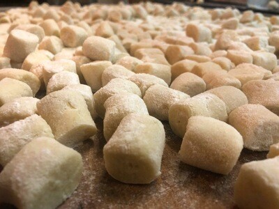 Potato Gnocchi (300g, hand rolled)