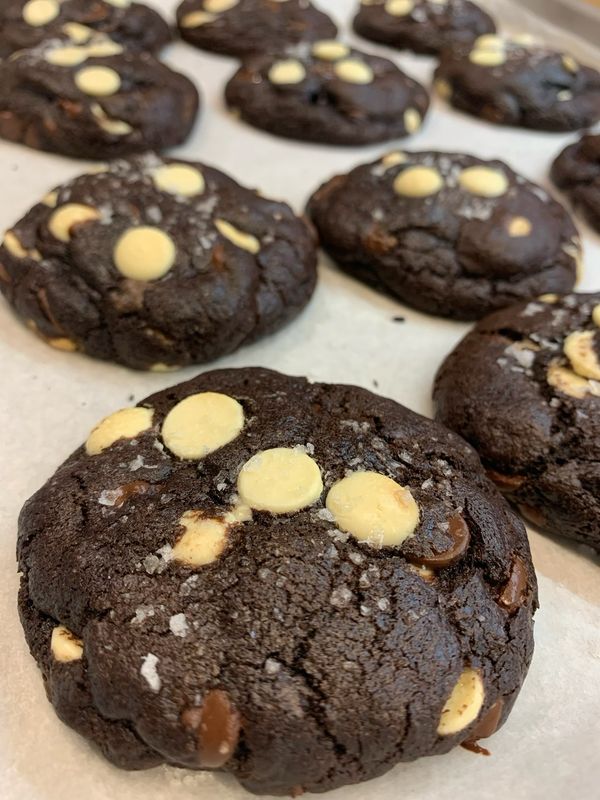 Triple Chocolate Sea Salt Cookies (6)