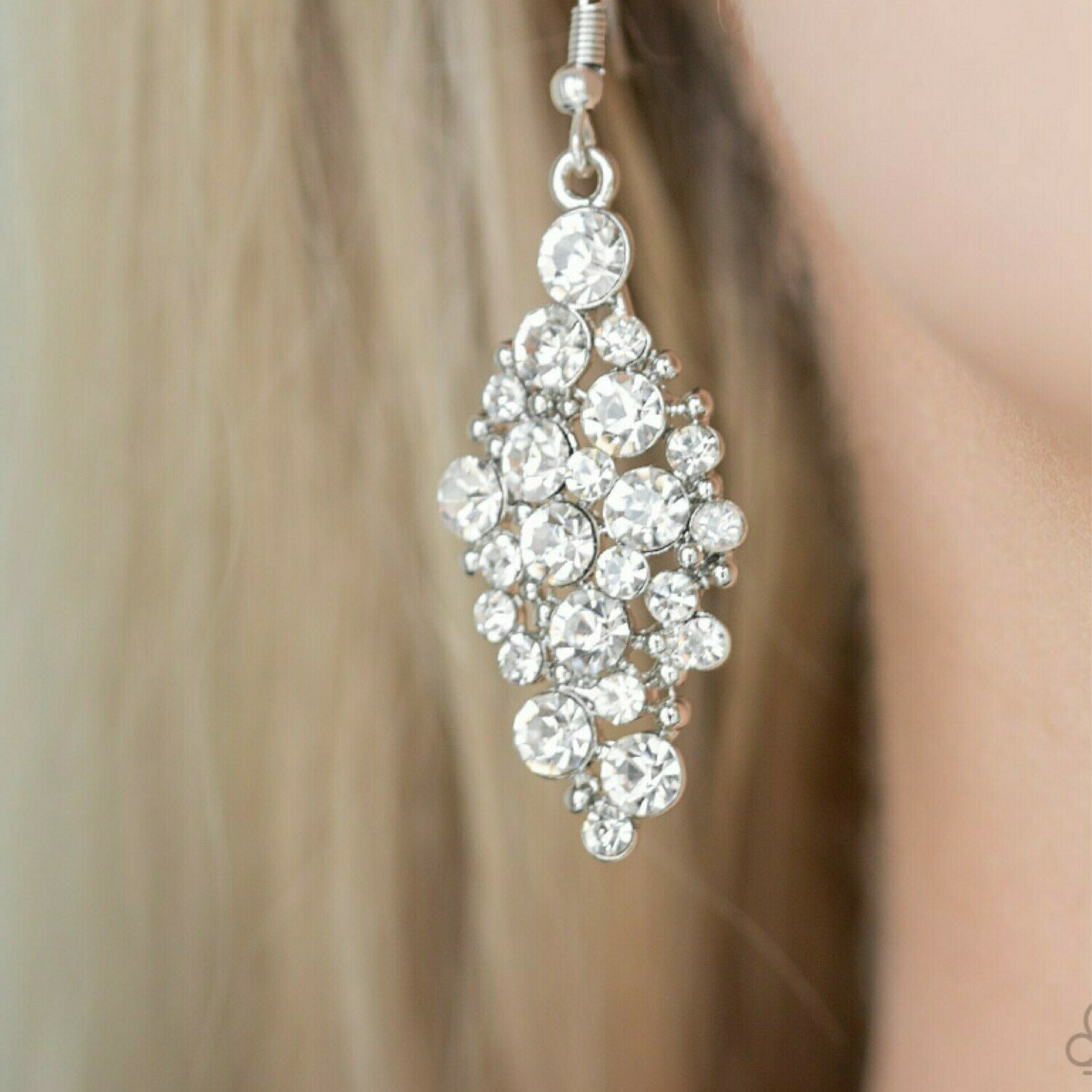 Cosmically Chic - White