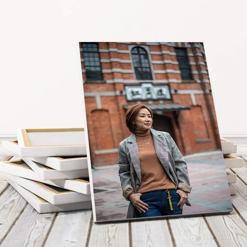 Canvas Frame (White Border) - 8&quot; x 12&quot;