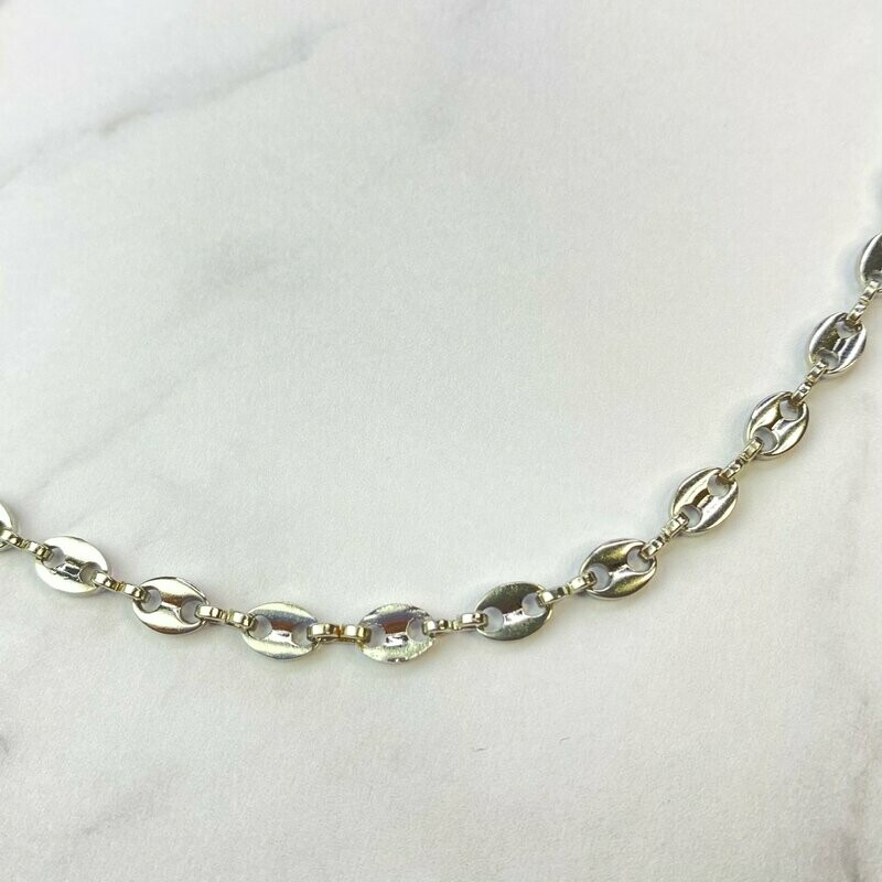 Collier Abby