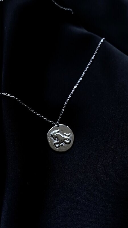 Collier Capricorne