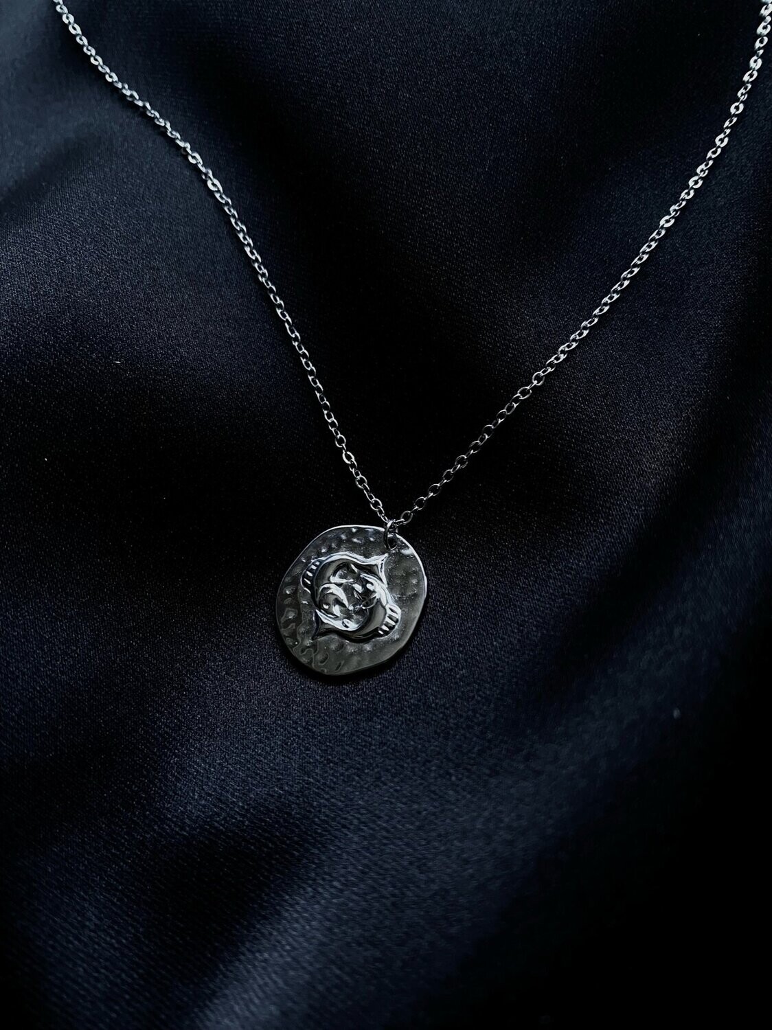 Collier Poisson
