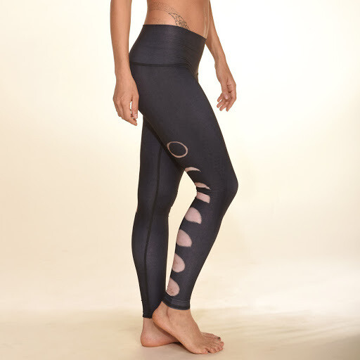 Teeki - New Moon Black, Size: Extra Small