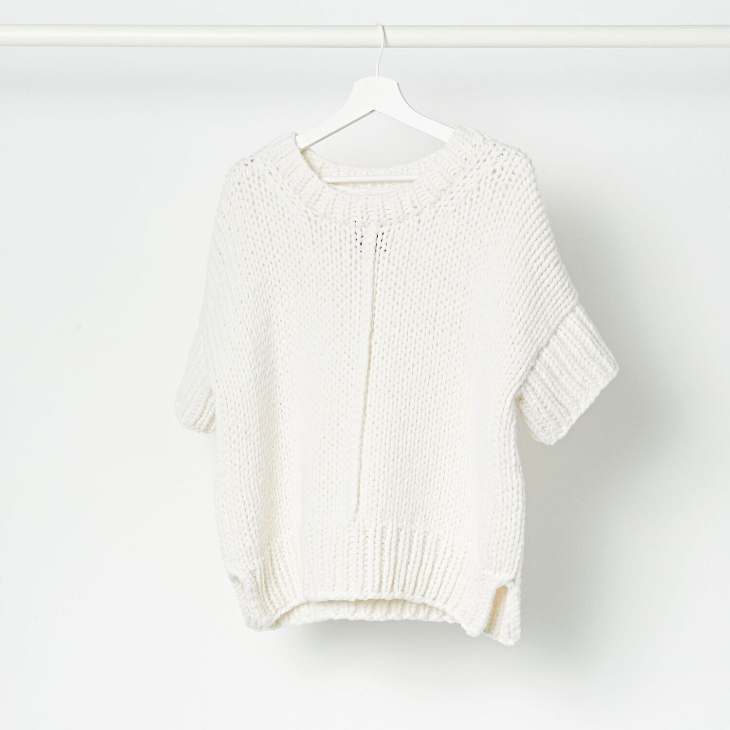 Handstrick-Sweater MIA KURZARM, Farbe: weiß, Größe: M/L